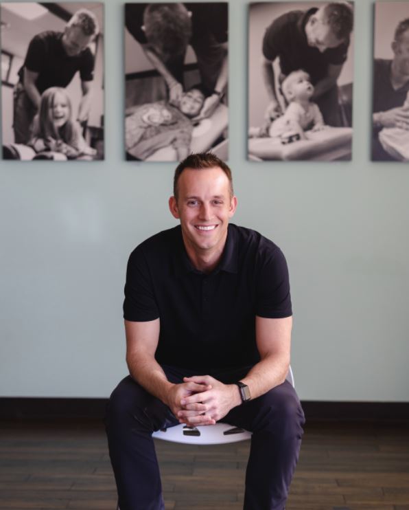 Dr. Travis Howell, chiropractor in Davenport, Iowa
